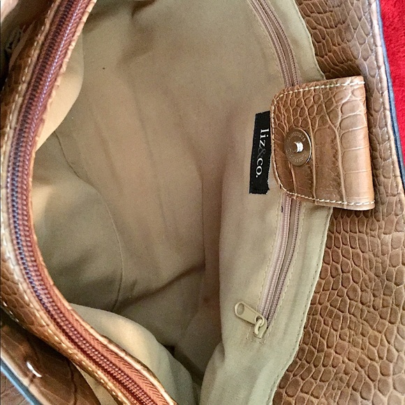 💼Liz & Co. Like New Brown Faux Croc Shoulder Bag - Picture 5 of 8